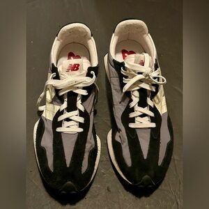 New Balance 327 Sneakers EXCELLENT CONDITION Color: Golden Hour/Black Men's 12
